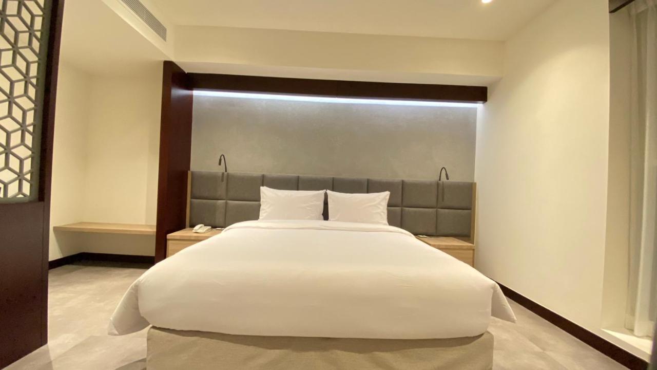 Sitara Hotel Apartment Dubaj Zewnętrze zdjęcie