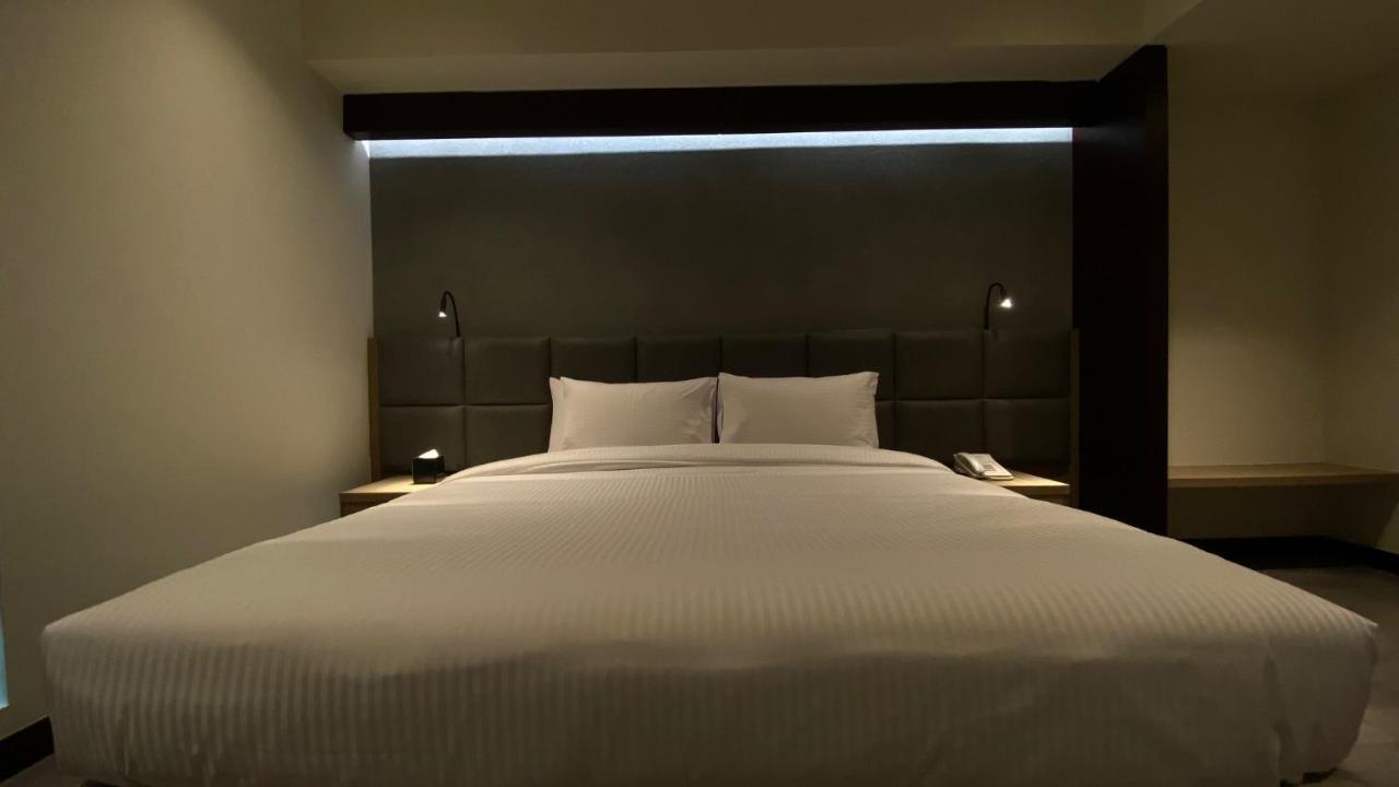 Sitara Hotel Apartment Dubaj Zewnętrze zdjęcie