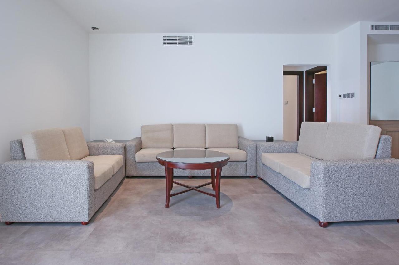 Sitara Hotel Apartment Dubaj Zewnętrze zdjęcie